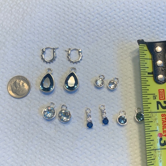 Huggie earrings set NEW - Picture 2 of 9